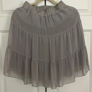 UNIQLO tiered-look skirt